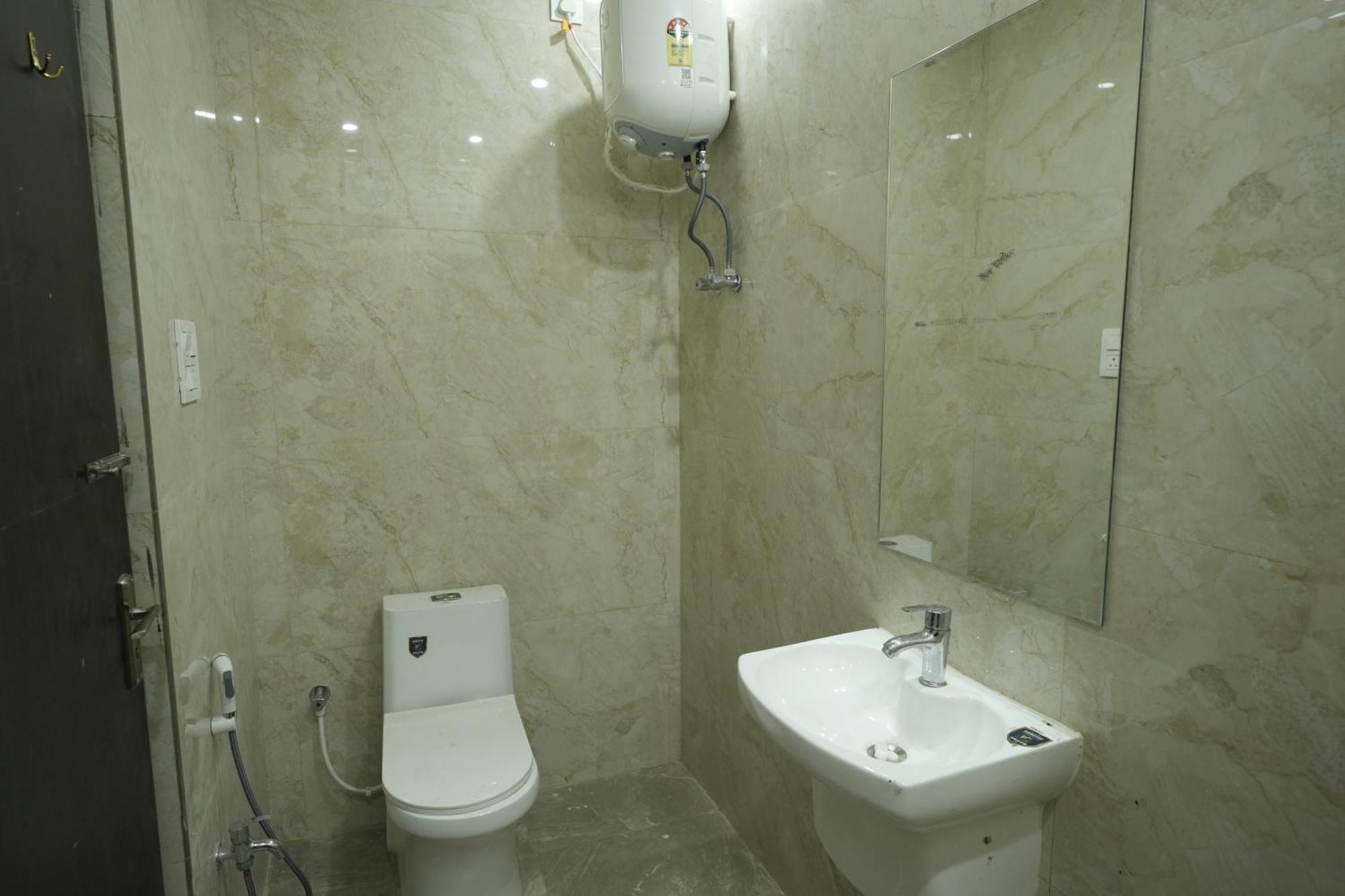 Lalit Villa Luxury Apartments Prayagraj Exterior photo